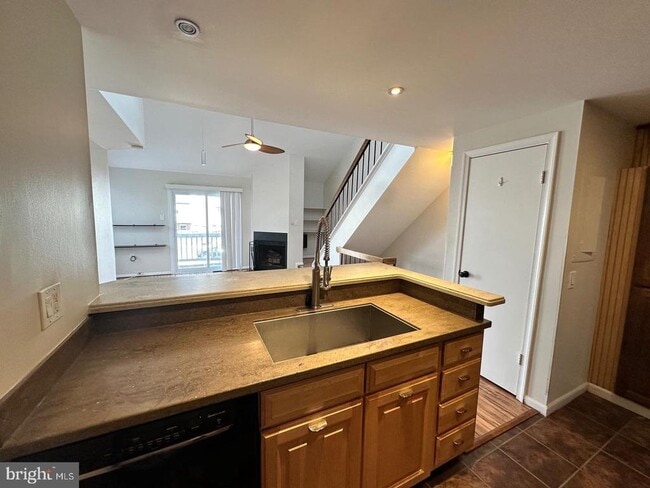 Building Photo - 4311 Pembrook Village Dr