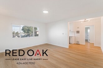 Building Photo - 14807 Normandie Ave