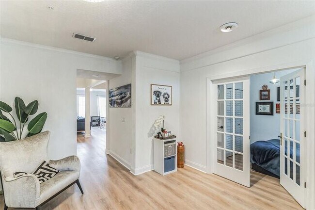Building Photo - Beautiful townhouse in Baldwin Park