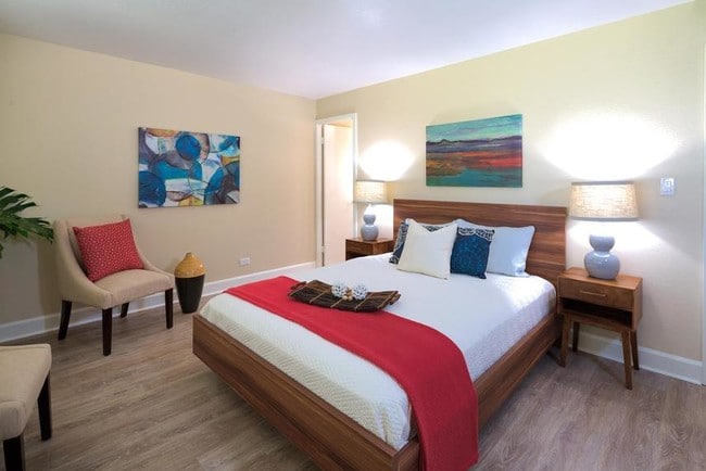 Building Photo - 4100 Guadalcanal Ave