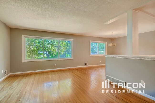 Foto del edificio - 3820 Union Terrace Ln N