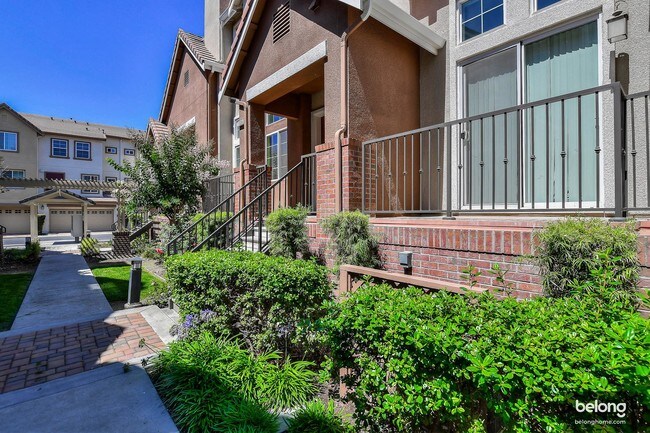 Foto del edificio - 1038 Jade Terrace