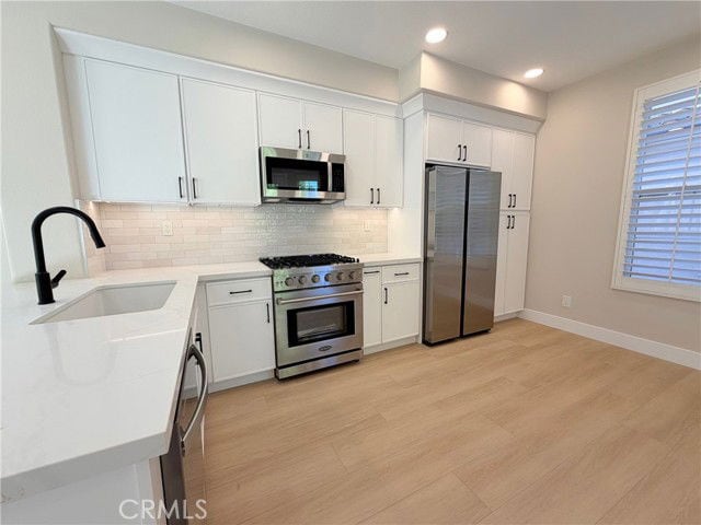 Building Photo - 302 Tall Oak