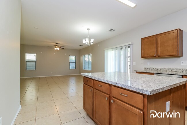 Building Photo - 17278 W Maui Ln, Surprise, AZ 85388