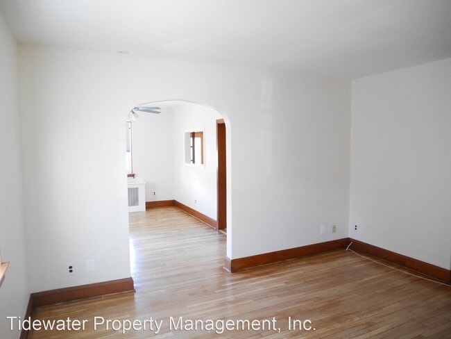 Building Photo - 3 br, 1.5 bath House - 2618 Liberty Parkway