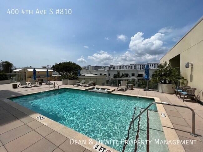 Foto del edificio - 400 4th Ave S