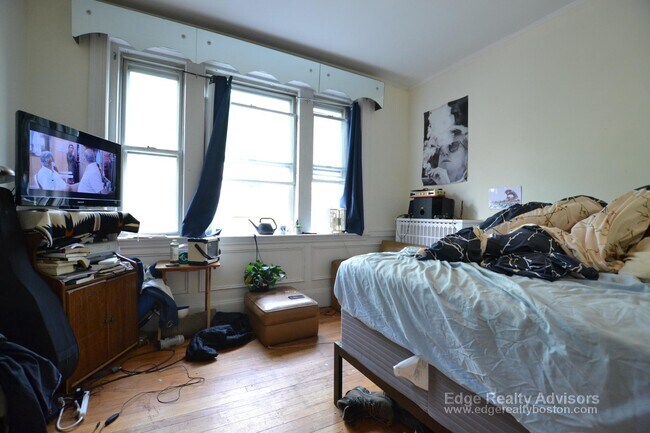 Foto del edificio - 129 Chiswick Rd