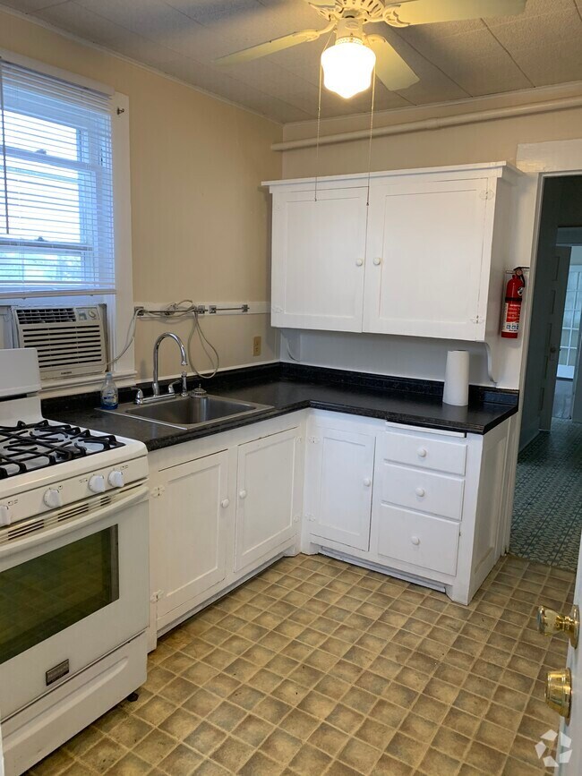 Apartments under 1,500 in OK 18 Rentals