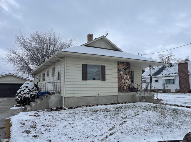 Building Photo - 1 br, 1 bath House - 432 South Main Street