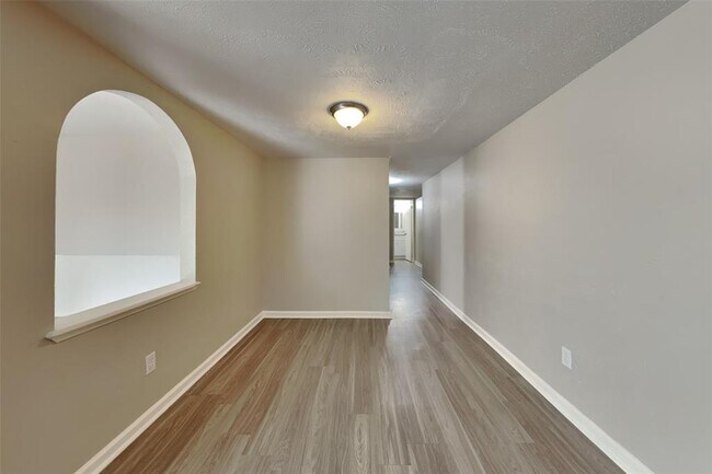 Foto del edificio - 4071 Lost Oak Dr