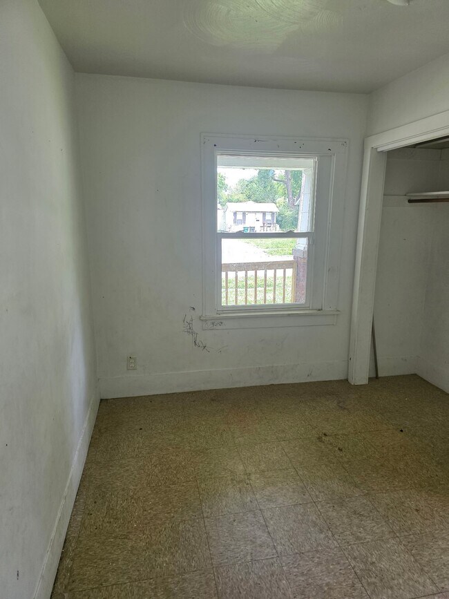 Foto del edificio - 1259 E Whitmer St
