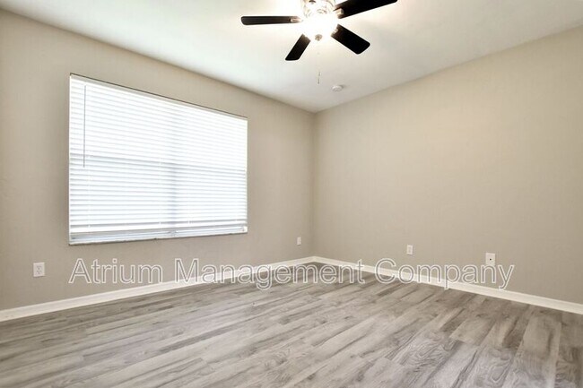 Building Photo - 616 SW 11th Ln