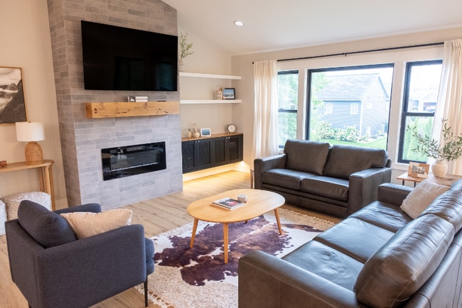 Building Photo - 7269 Yellowstone Dr