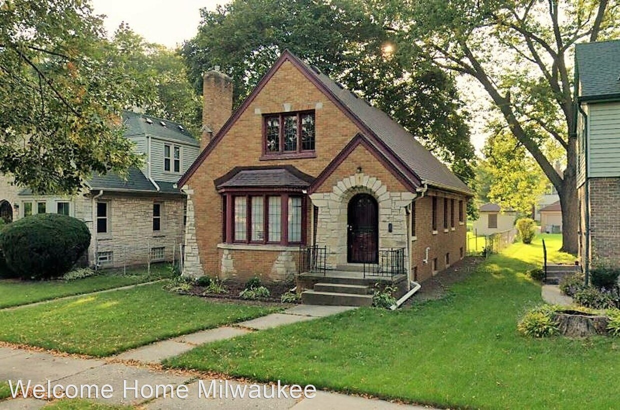 Primary Photo - 2 br, 1 bath House - 3853 N 42nd Street