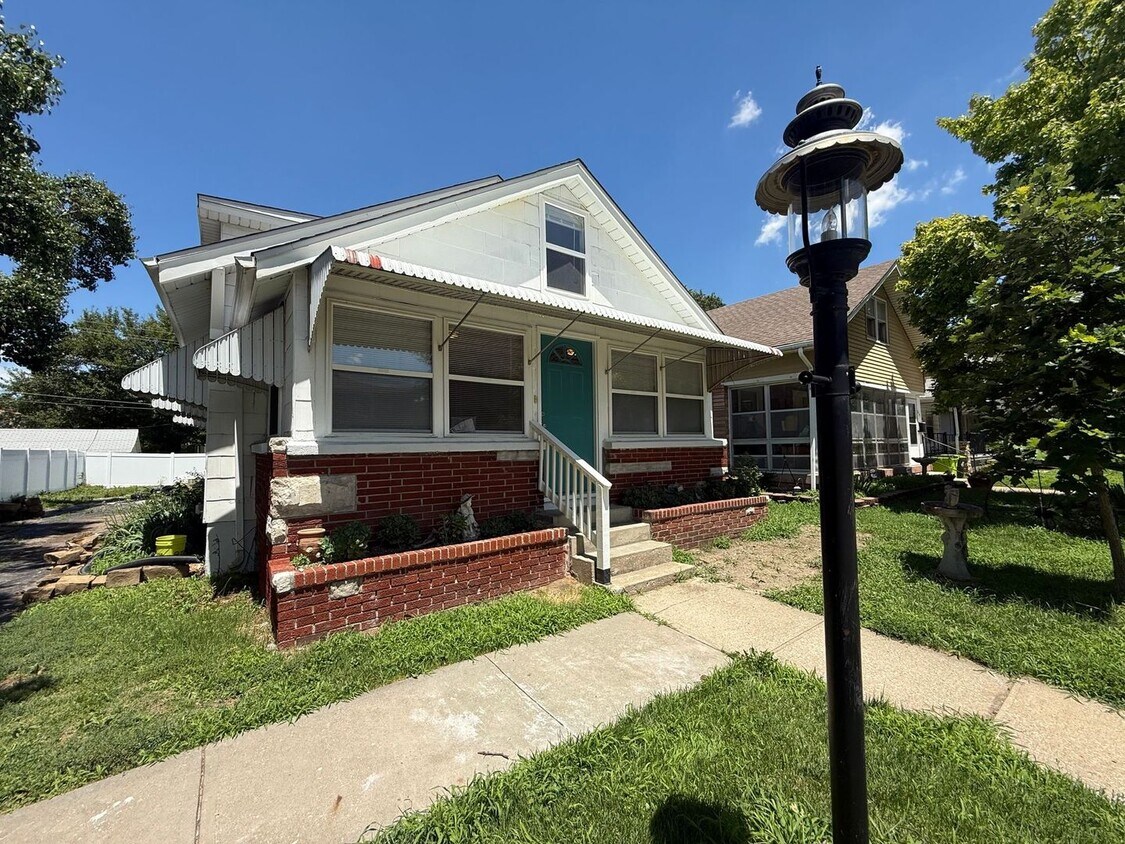 Foto principal - Adorable Home Available