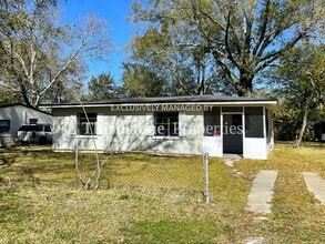 Building Photo - 2939 W 11th St
