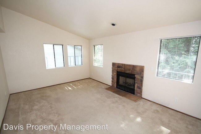 Foto del edificio - 9901 NE 134th Ct
