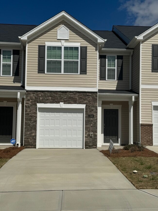 Building Photo - 1343 Amberview Ln