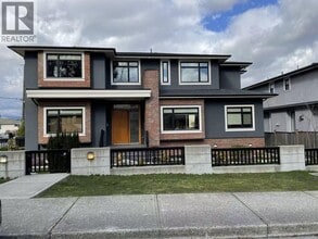 Building Photo - 5335 Irving St