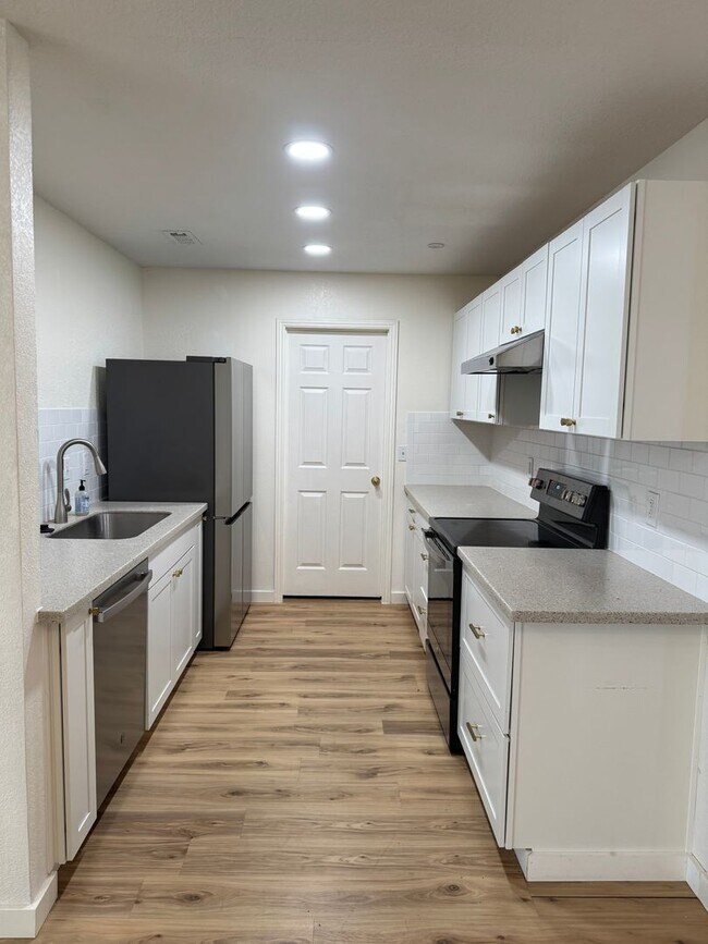 Foto del edificio - 1402 SE 22nd St