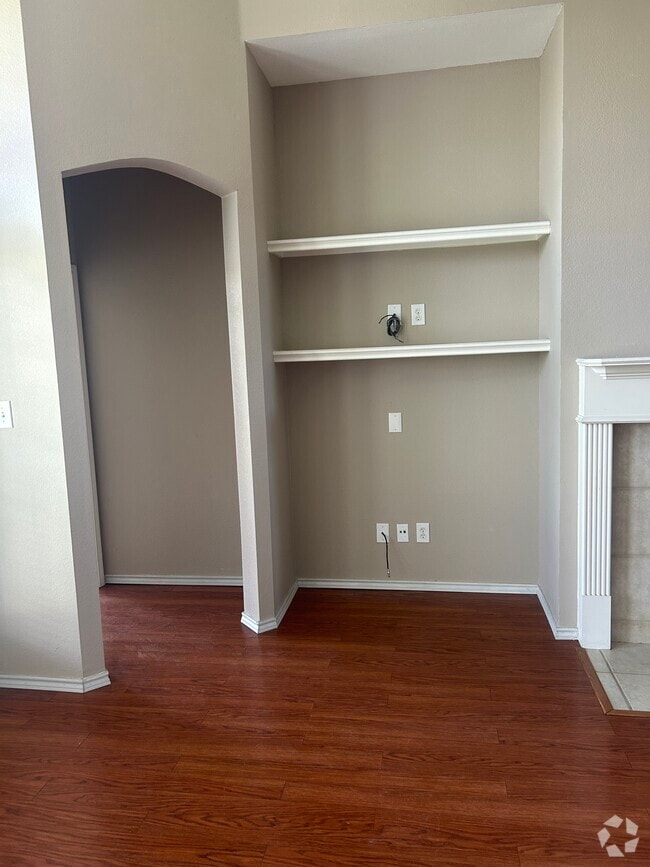 Building Photo - 5340 Warm Springs Trl