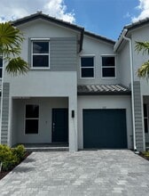Building Photo - 112 SW 184th Way