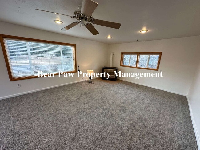 Photo - "Charming cabin in Evergreen" Apartment