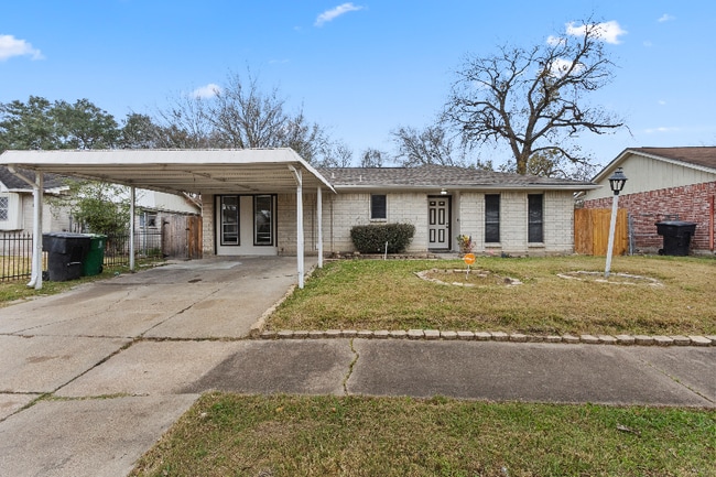 Building Photo - 5019 Brisbane