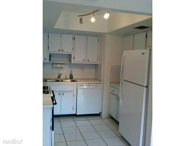 Foto del edificio - 2 br, 1.5 bath Condo - 8420 N Missionwood Cir