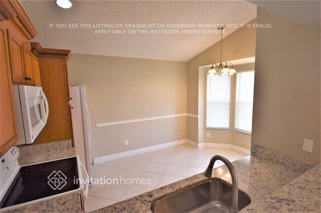 Foto del edificio - 2900 Cool Breeze Cir