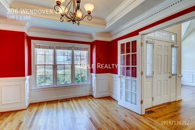 Building Photo - 206 Wendover Lane-Available Now!