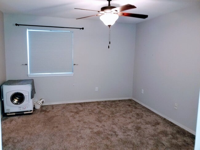 Building Photo - 2bd/2ba West-Flagstaff Condo! - Near NAU/CCC. On NAU Bus Route!  Students & Pets OK!!! Avail July...