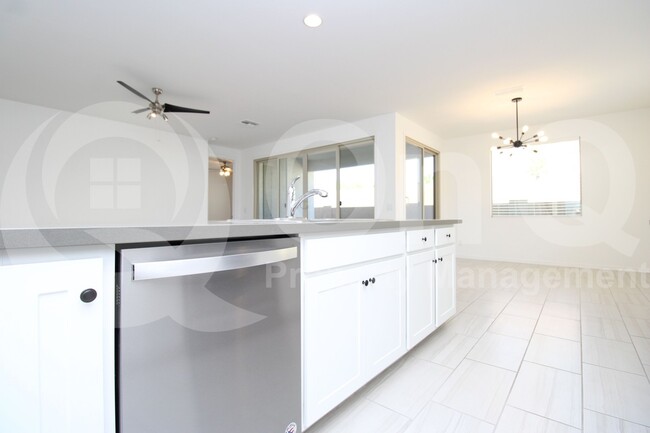 Foto del edificio - 4719 S Carver