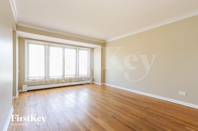 Foto del edificio - 6204 S Kildare Ave