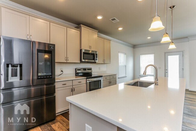 Foto del edificio - 1582 Ribbon Mill Ln