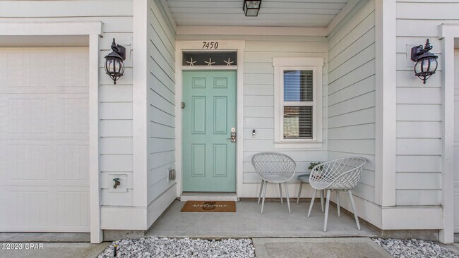 Foto del edificio - 7450 Shadow Lake Dr