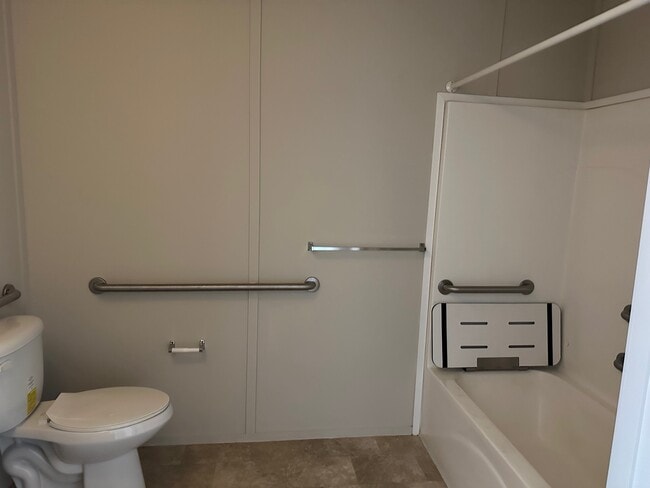 Building Photo - 1301 Avenue A