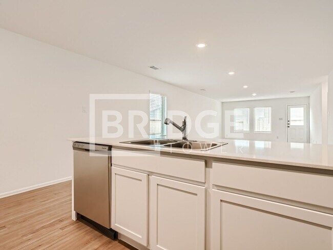 Foto del edificio - 9015 Burnet Bay Ct., Baytown, TX 77521