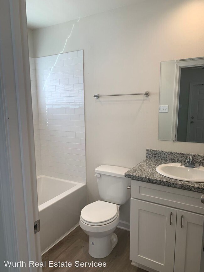 Building Photo - 3 br, 2 bath House - 544 Live Oak Blvd