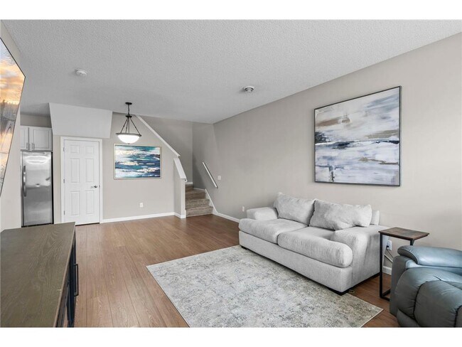 Foto del edificio - 2504 Country View Dr