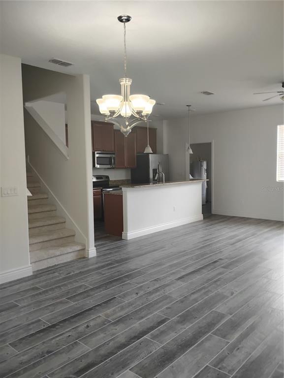 Foto del edificio - 12844 Strode Ln