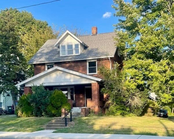 Foto principal - 206 Wales Rd NE