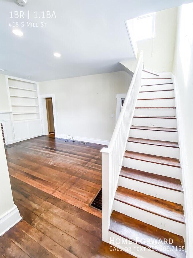 Foto del edificio - 418 S Mill St