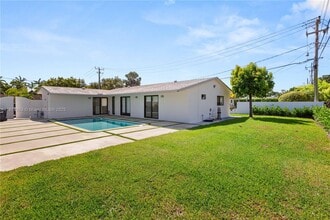 Building Photo - 6010 SW 108th Pl