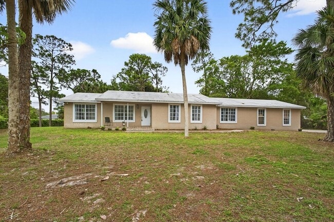 Photo - 16932 Okeechobee Blvd House