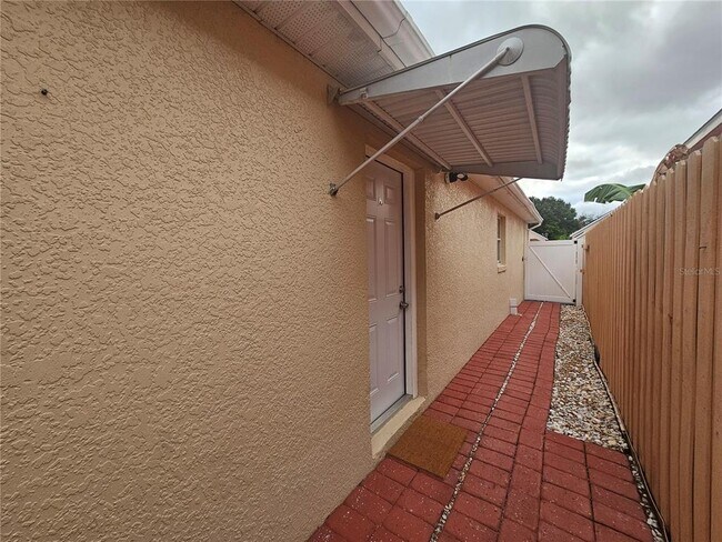 Foto del edificio - 5214 Aventura Blvd