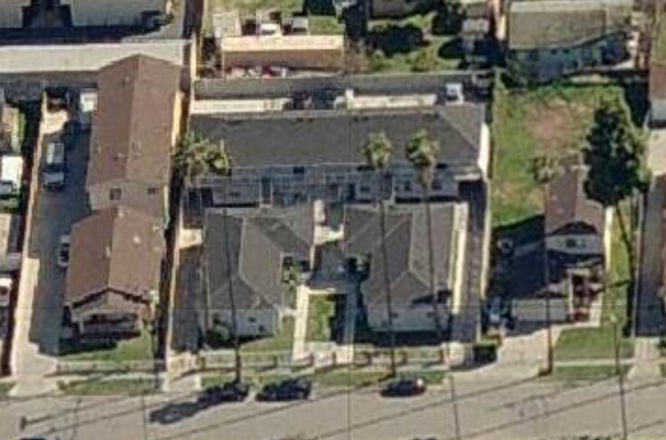 Aerial Photo - 422 W Palm St