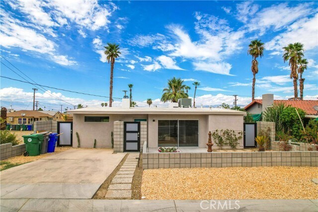 Primary Photo - 68540 F St