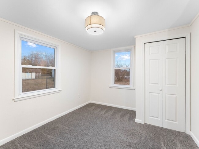 Building Photo - Fully Renovated 4-Bedroom Home with Large Fenced Yard in Clayton