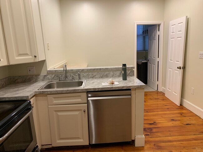 Foto del edificio - 2 Centre Street Ter